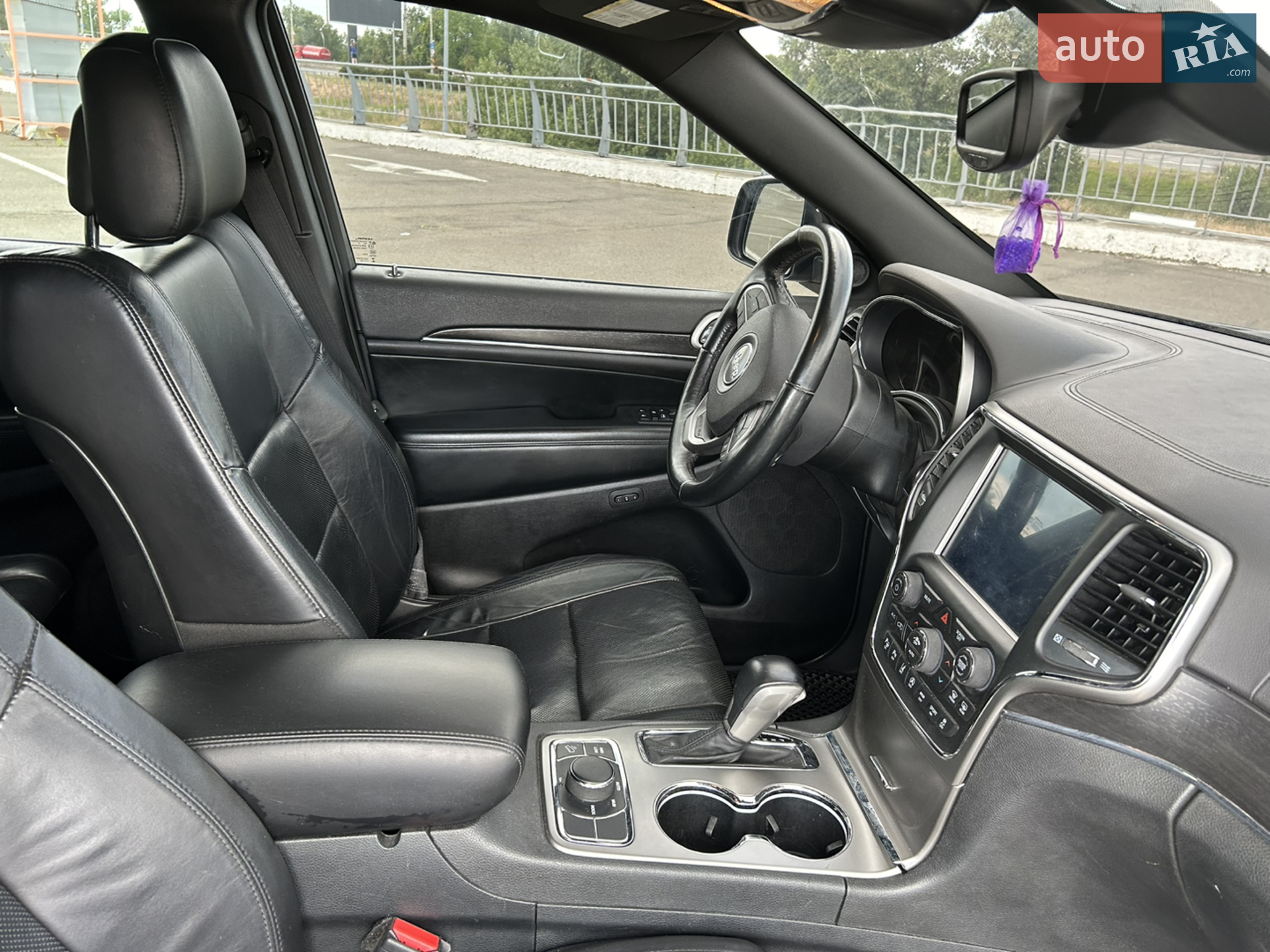 2018 Jeep Grand Cherokee - мініатюра 28