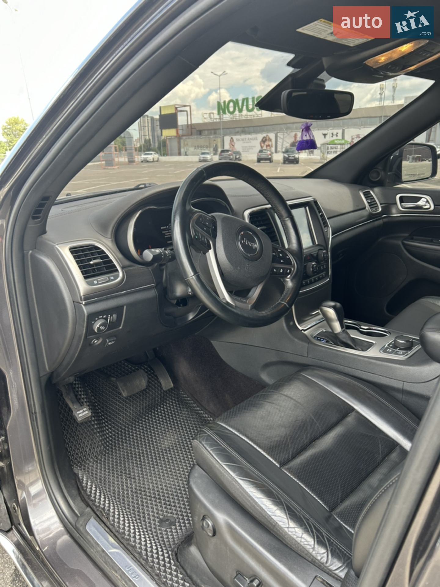 2018 Jeep Grand Cherokee - мініатюра 37