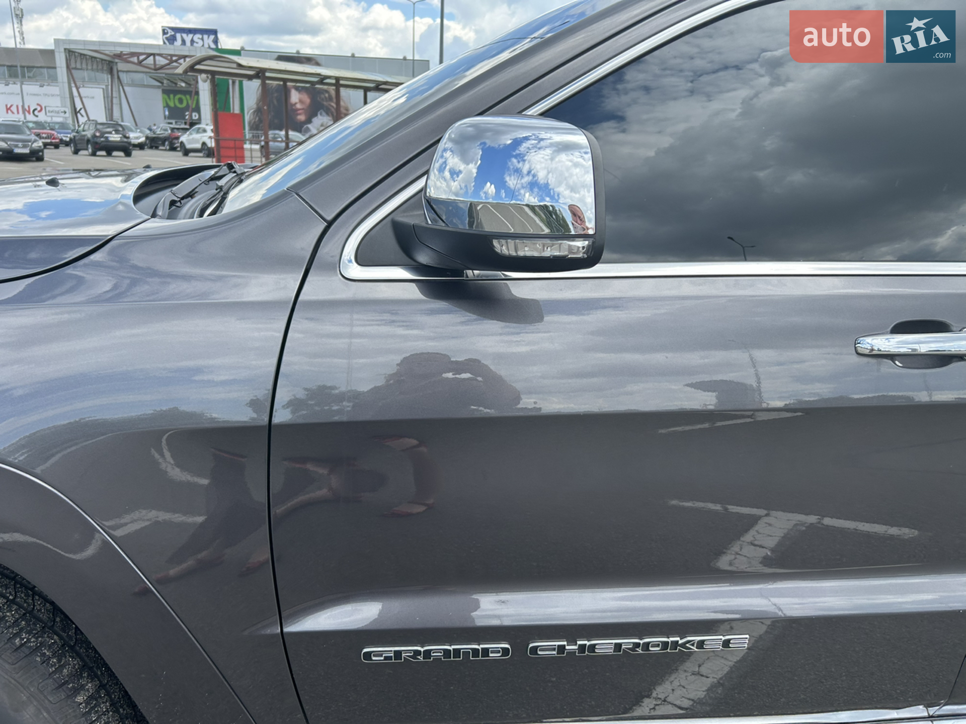 2018 Jeep Grand Cherokee - мініатюра 35