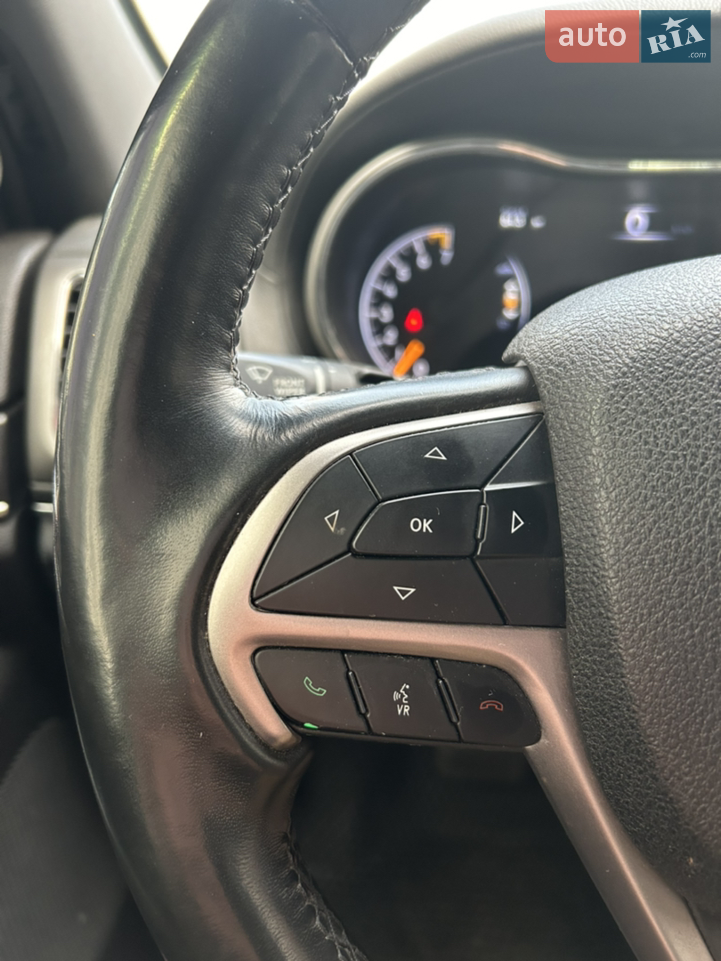 2018 Jeep Grand Cherokee - мініатюра 47