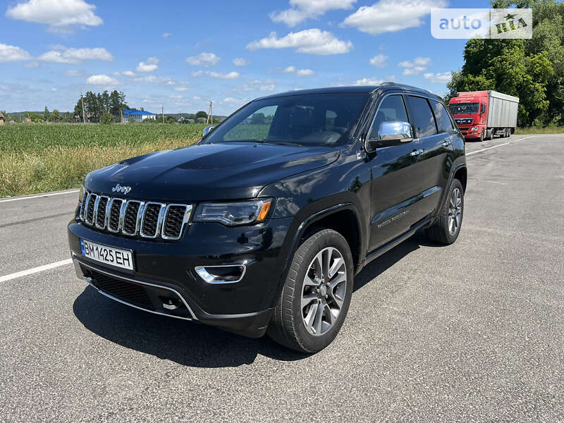 Внедорожник / Кроссовер Jeep Grand Cherokee 2017 в Киеве