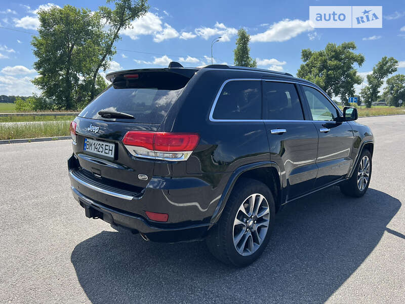 Внедорожник / Кроссовер Jeep Grand Cherokee 2017 в Киеве