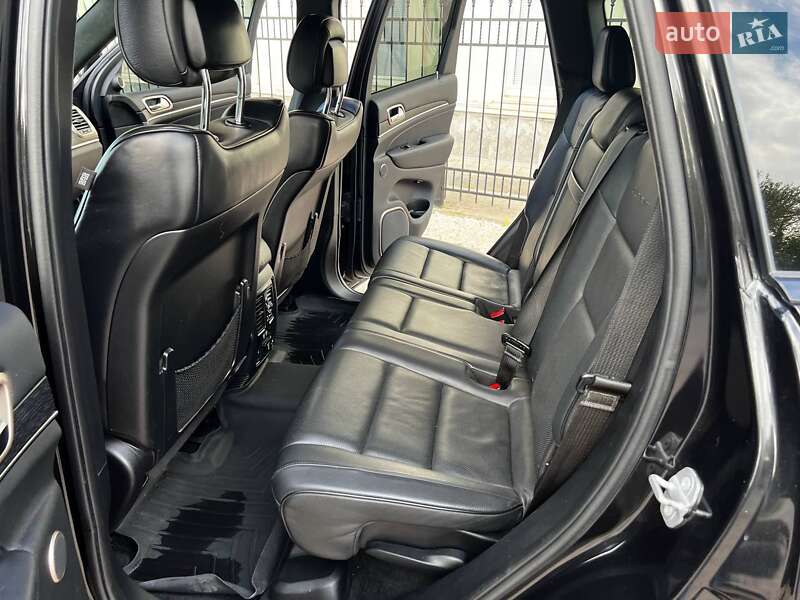 Позашляховик / Кросовер Jeep Grand Cherokee 2015 в Львові