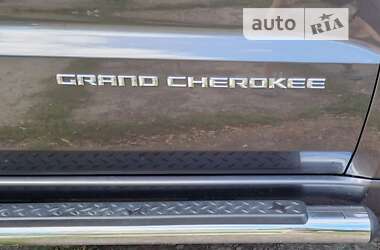 Внедорожник / Кроссовер Jeep Grand Cherokee 2015 в Виннице