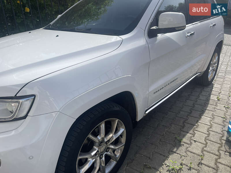 Внедорожник / Кроссовер Jeep Grand Cherokee 2014 в Киеве