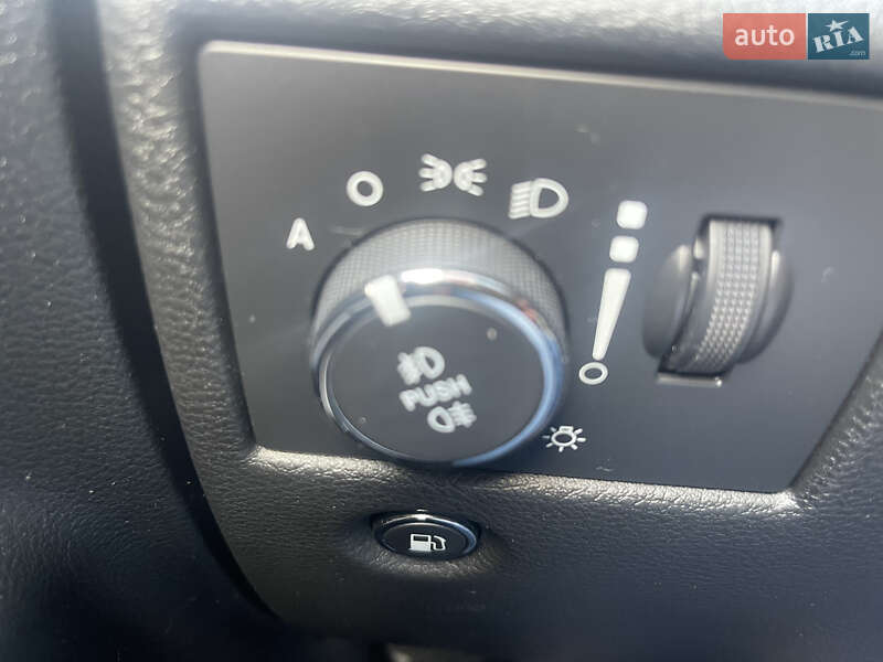 Внедорожник / Кроссовер Jeep Grand Cherokee 2014 в Киеве