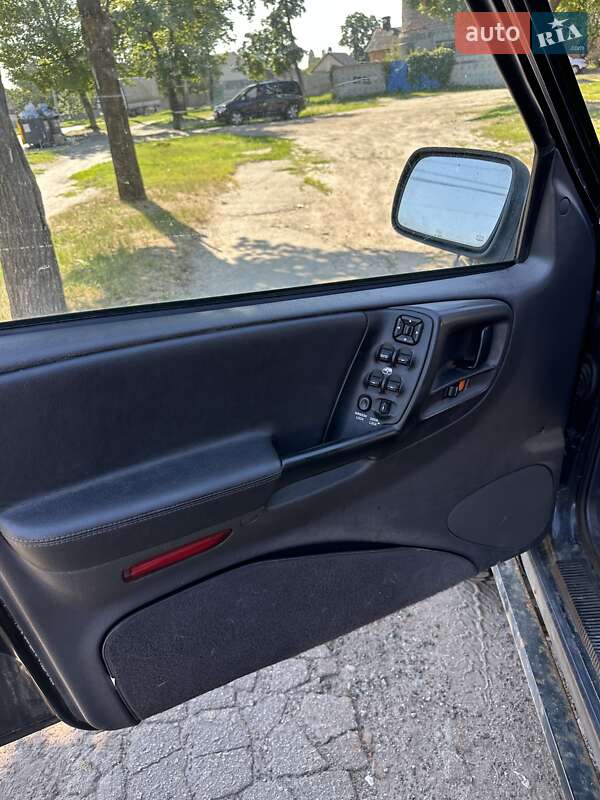 Позашляховик / Кросовер Jeep Grand Cherokee 1997 в Харкові