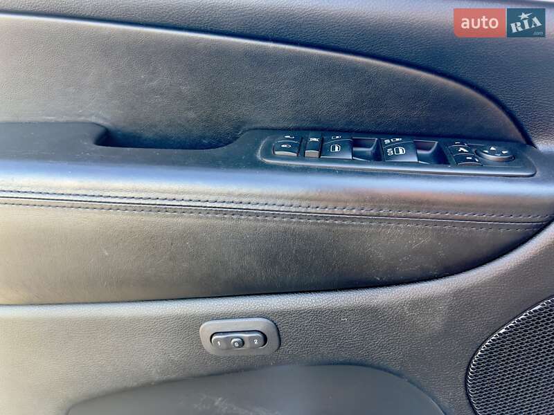 Внедорожник / Кроссовер Jeep Grand Cherokee 2011 в Золотоноше