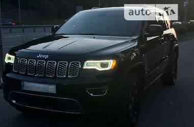 Позашляховик / Кросовер Jeep Grand Cherokee 2017 в Києві