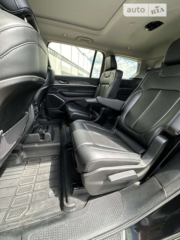 Внедорожник / Кроссовер Jeep Grand Cherokee 2021 в Ивано-Франковске