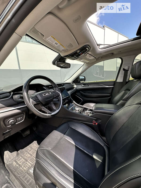 Внедорожник / Кроссовер Jeep Grand Cherokee 2021 в Ивано-Франковске