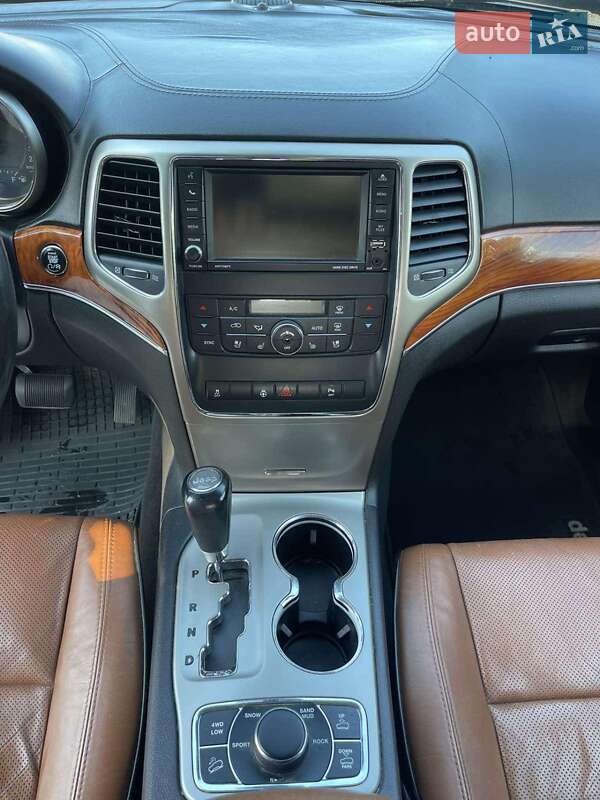 Внедорожник / Кроссовер Jeep Grand Cherokee 2012 в Яремче