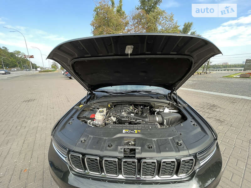 Позашляховик / Кросовер Jeep Grand Cherokee 2021 в Києві
