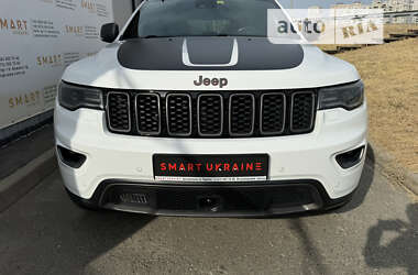 Позашляховик / Кросовер Jeep Grand Cherokee 2017 в Києві