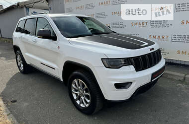 Позашляховик / Кросовер Jeep Grand Cherokee 2017 в Києві