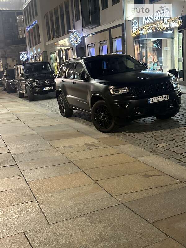 Внедорожник / Кроссовер Jeep Grand Cherokee 2021 в Одессе