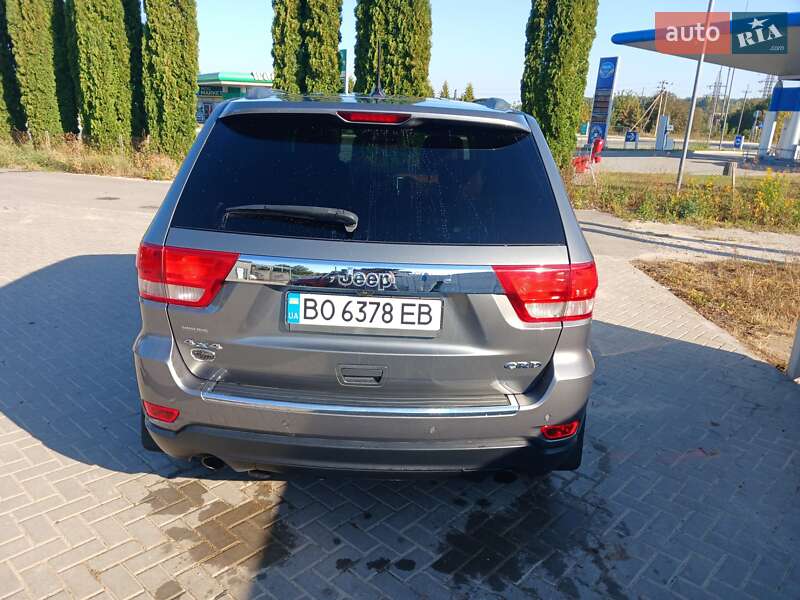Внедорожник / Кроссовер Jeep Grand Cherokee 2012 в Кременце