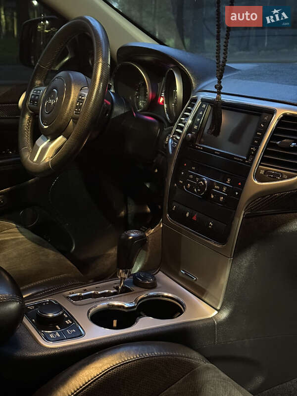 Внедорожник / Кроссовер Jeep Grand Cherokee 2012 в Ужгороде
