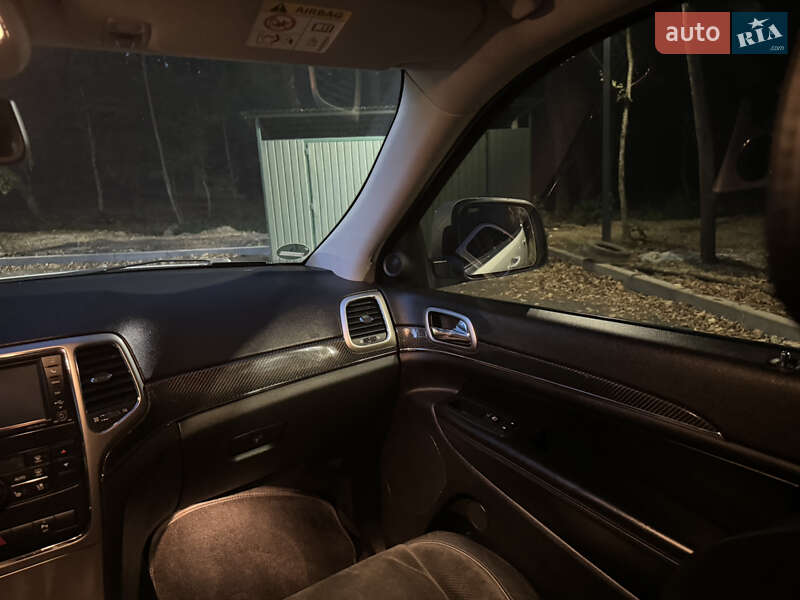 Внедорожник / Кроссовер Jeep Grand Cherokee 2012 в Ужгороде