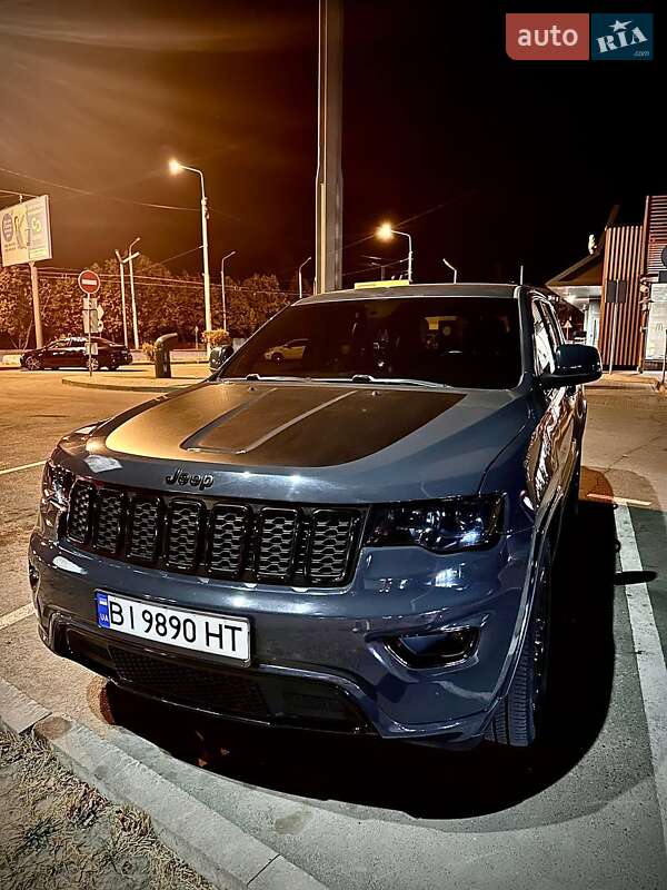 Внедорожник / Кроссовер Jeep Grand Cherokee 2017 в Полтаве