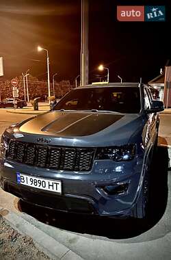 Внедорожник / Кроссовер Jeep Grand Cherokee 2017 в Полтаве