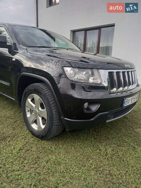Внедорожник / Кроссовер Jeep Grand Cherokee 2012 в Каменец-Подольском
