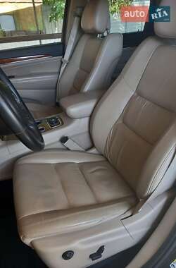 Внедорожник / Кроссовер Jeep Grand Cherokee 2012 в 