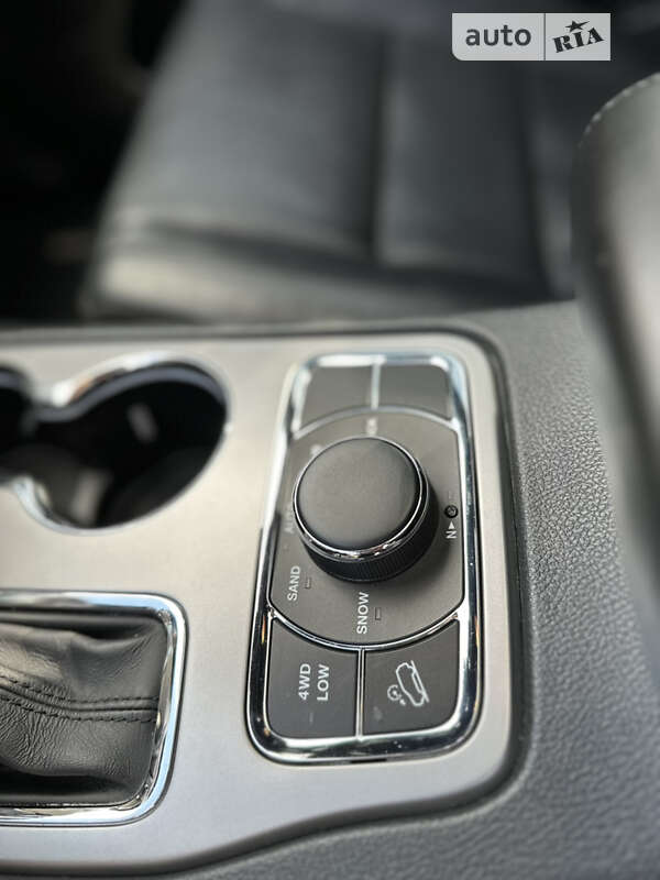 Позашляховик / Кросовер Jeep Grand Cherokee 2018 в Фастові