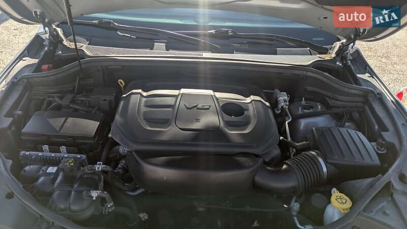 Позашляховик / Кросовер Jeep Grand Cherokee 2020 в Києві