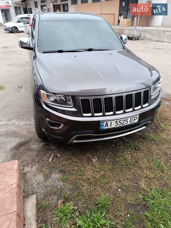 Внедорожник / Кроссовер Jeep Grand Cherokee 2016 в Яготине