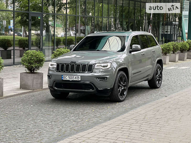 Внедорожник / Кроссовер Jeep Grand Cherokee 2021 в Львове