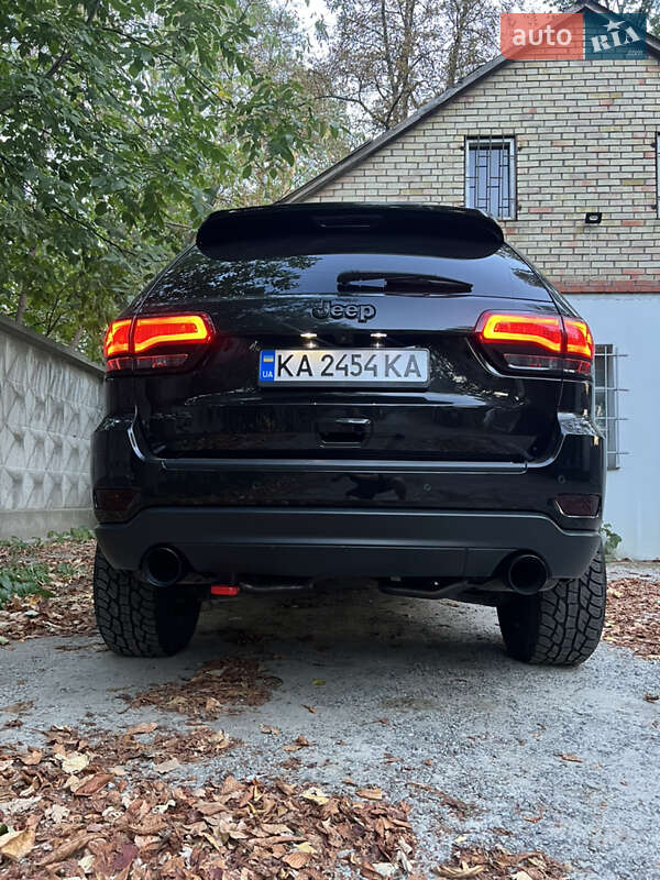 Внедорожник / Кроссовер Jeep Grand Cherokee 2014 в Киеве