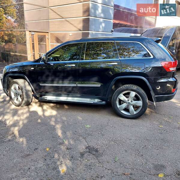 Внедорожник / Кроссовер Jeep Grand Cherokee 2012 в Харькове