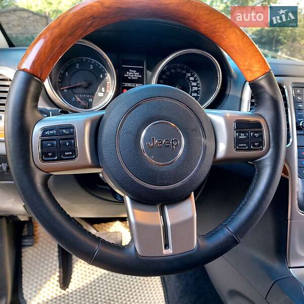 Внедорожник / Кроссовер Jeep Grand Cherokee 2012 в Харькове