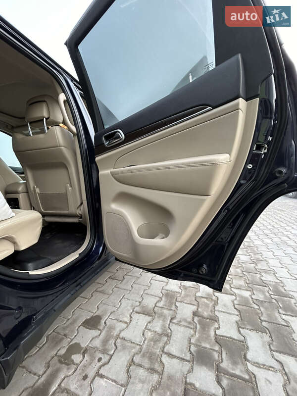 Внедорожник / Кроссовер Jeep Grand Cherokee 2017 в Каменец-Подольском фото 9 Внедорожник / Кроссовер Jeep Grand Cherokee 2017 в Каменец-Подольском