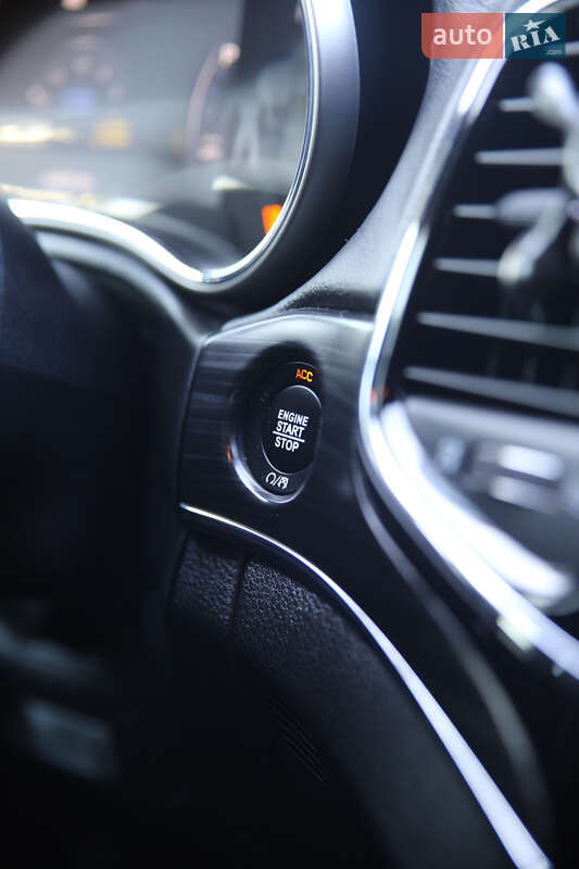 Внедорожник / Кроссовер Jeep Grand Cherokee 2020 в Полтаве