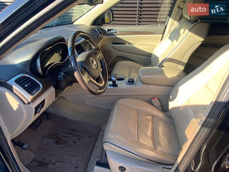 Внедорожник / Кроссовер Jeep Grand Cherokee 2013 в Киеве