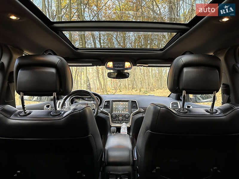 Внедорожник / Кроссовер Jeep Grand Cherokee 2017 в Ивано-Франковске фото 9 Внедорожник / Кроссовер Jeep Grand Cherokee 2017 в Ивано-Франковске