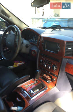 Внедорожник / Кроссовер Jeep Grand Cherokee 2006 в Киеве