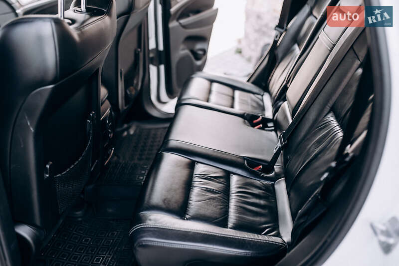Внедорожник / Кроссовер Jeep Grand Cherokee 2014 в Тернополе фото 17 Внедорожник / Кроссовер Jeep Grand Cherokee 2014 в Тернополе
