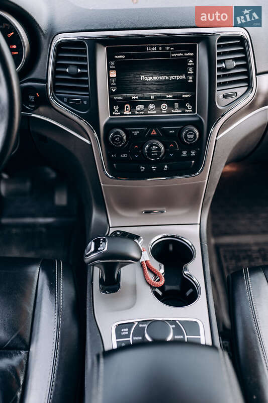 Внедорожник / Кроссовер Jeep Grand Cherokee 2014 в Тернополе фото 21 Внедорожник / Кроссовер Jeep Grand Cherokee 2014 в Тернополе
