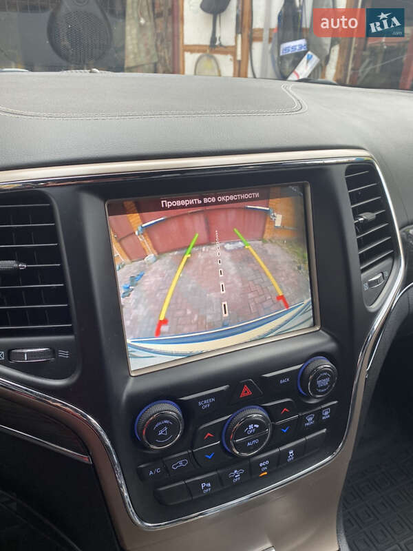 Внедорожник / Кроссовер Jeep Grand Cherokee 2014 в Чернигове