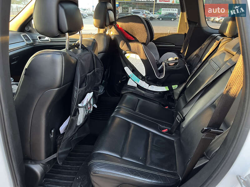 Позашляховик / Кросовер Jeep Grand Cherokee 2014 в Києві фото 11 Позашляховик / Кросовер Jeep Grand Cherokee 2014 в Києві