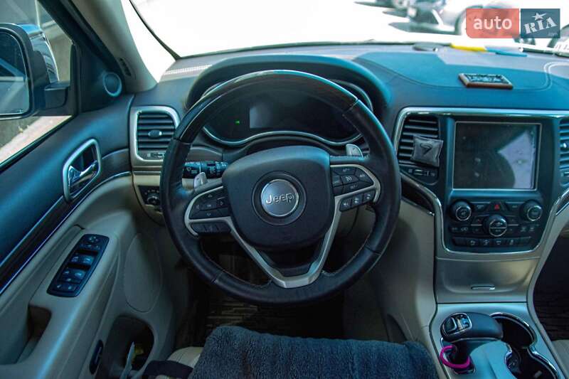 Внедорожник / Кроссовер Jeep Grand Cherokee 2014 в Киеве фото 17 Внедорожник / Кроссовер Jeep Grand Cherokee 2014 в Киеве