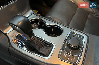 Внедорожник / Кроссовер Jeep Grand Cherokee 2020 в 