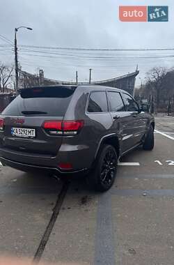 Внедорожник / Кроссовер Jeep Grand Cherokee 2021 в Киеве