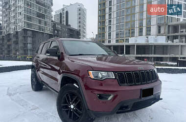 Позашляховик / Кросовер Jeep Grand Cherokee 2017 в Львові