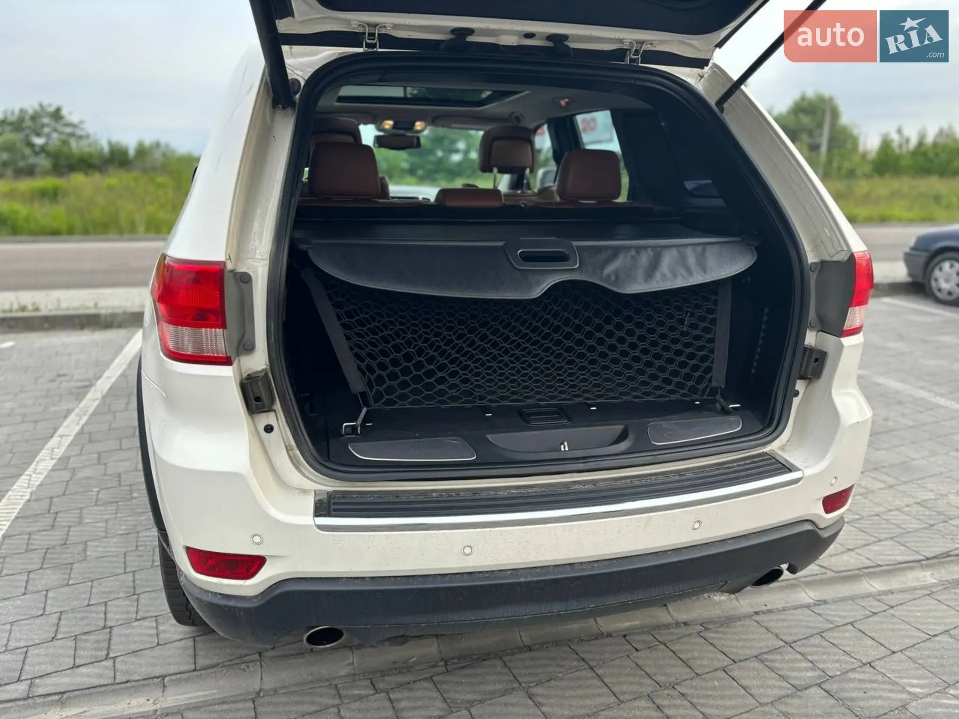 2012 Jeep Grand Cherokee - мініатюра 7