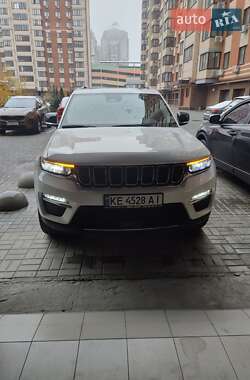 Внедорожник / Кроссовер Jeep Grand Cherokee 2023 в Днепре