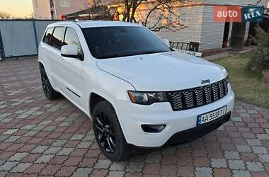 Позашляховик / Кросовер Jeep Grand Cherokee 2018 в Києві